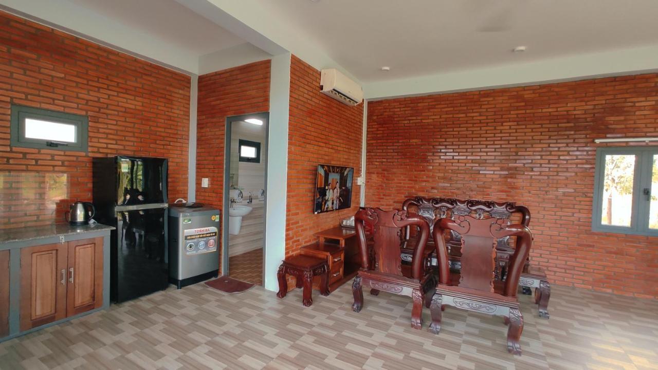 Homestay Dat Viet Cat Tien Esterno foto